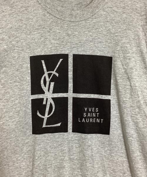 Yves Saint Laurent pour homme（イヴサンローラン プールオム）Yves Saint Laurent pour homme (イヴサンローラン プールオム) プリントTシャツ グレー サイズ:不明の古着・服飾アイテム
