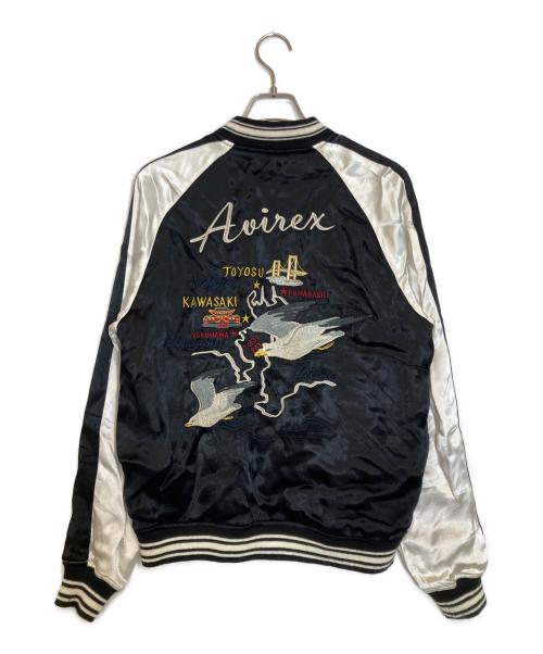 AVIREX（アヴィレックス）AVIREX (アヴィレックス) リバーシブルサテンスカジャン ホワイト×ブラック サイズ:Ｍの古着・服飾アイテム