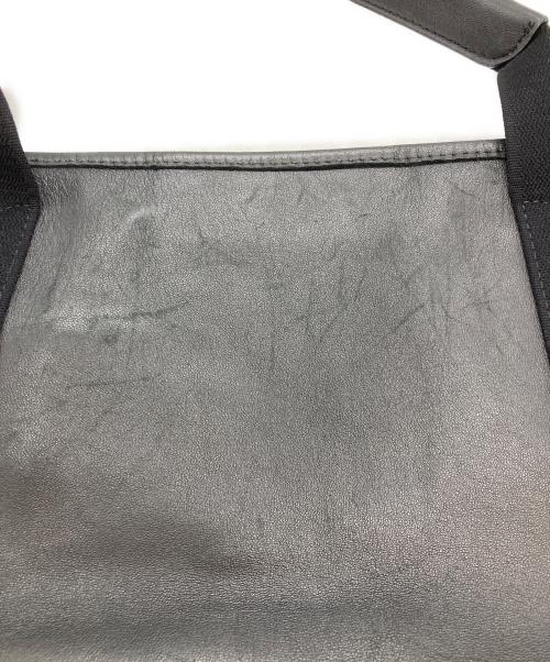 BALENCIAGA（バレンシアガ）BALENCIAGA (バレンシアガ) ネイビーカバスS レザーハンドバッグ ブラックの古着・服飾アイテム