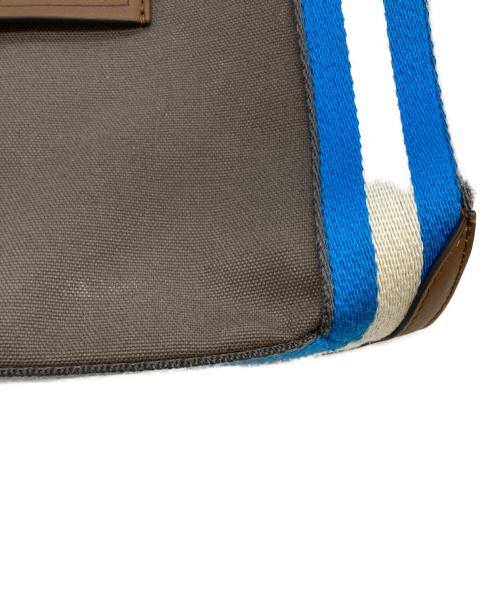 ANYA HINDMARCH（アニヤ・ハインドマーチ）ANYA HINDMARCH (アニヤ・ハインドマーチ) Pont Tote Small Patch Logo in Medium Grey Canbas グレー×ブルーの古着・服飾アイテム