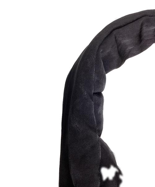 ITTI（イッチ）ITTI (イッチ) ANNIE PUFFER TOWN MOON BAG ブラックの古着・服飾アイテム