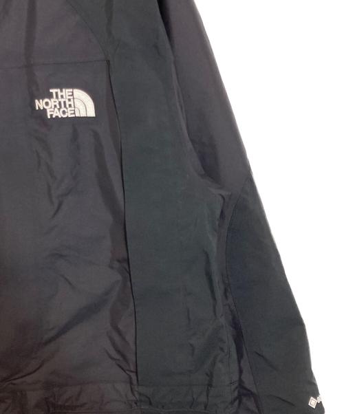 THE NORTH FACE（ザ ノース フェイス）THE NORTH FACE (ザ ノース フェイス) 2000レトロマウンテンライトジャケット ダークグレー×ブラック サイズ:Ｍの古着・服飾アイテム