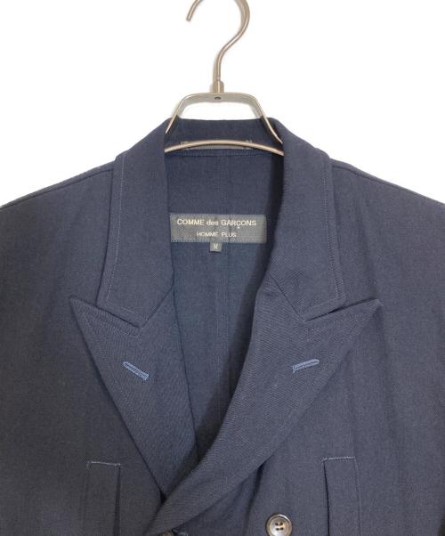 COMME des GARCONS HOMME PLUS（コムデギャルソンオムプリュス）COMME des GARCONS HOMME PLUS (コムデギャルソンオムプリュス) 縮絨 ピークドラペルカットオフダブルジャケット ネイビー サイズ:Ｍの古着・服飾アイテム