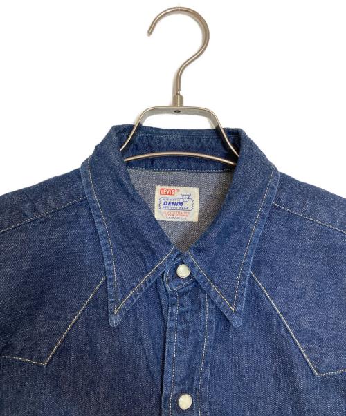 LEVI'S（リーバイス）LEVI'S (リーバイス) ショートホーン復刻 デニムシャツ インディゴ サイズ:Ｌの古着・服飾アイテム