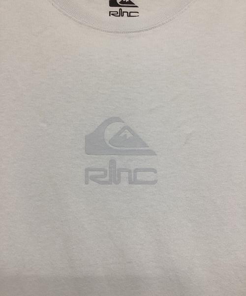 RHC Ron Herman（アールエイチシー ロンハーマン）RHC Ron Herman (アールエイチシー ロンハーマン) Quiksilver (クイックシルバー) コラボプリントTシャツ ホワイト サイズ:XLの古着・服飾アイテム