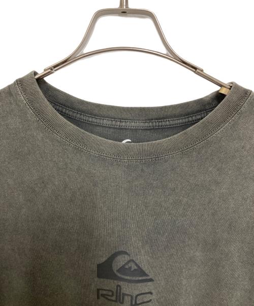 RHC Ron Herman（アールエイチシー ロンハーマン）RHC Ron Herman (アールエイチシー ロンハーマン) Quiksilver (クイックシルバー) コラボプリントTシャツ グレー サイズ:XLの古着・服飾アイテム