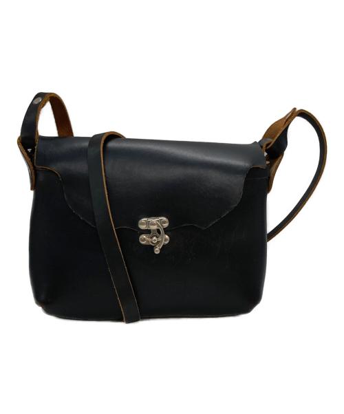 fernand（フェルナンド）fernand (フェルナンド) HORIZONTAL LATCH POUCH ブラックの古着・服飾アイテム