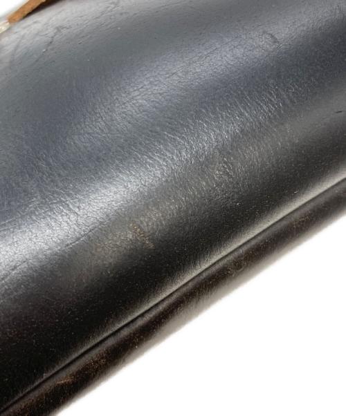 fernand（フェルナンド）fernand (フェルナンド) HORIZONTAL LATCH POUCH ブラックの古着・服飾アイテム