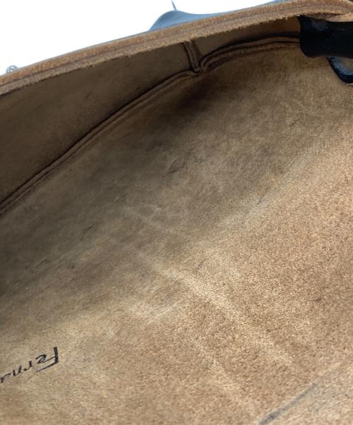 fernand（フェルナンド）fernand (フェルナンド) HORIZONTAL LATCH POUCH ブラックの古着・服飾アイテム
