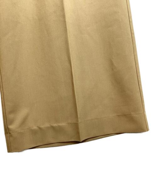 Barbour（バブアー）Barbour (バブアー) タックワイドスラックス ベージュ サイズ:40の古着・服飾アイテム