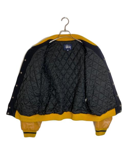 stussy（ステューシー）stussy (ステューシー) BIG-4 ワッペンスタジャン ネイビー×イエロー サイズ:Ｍの古着・服飾アイテム