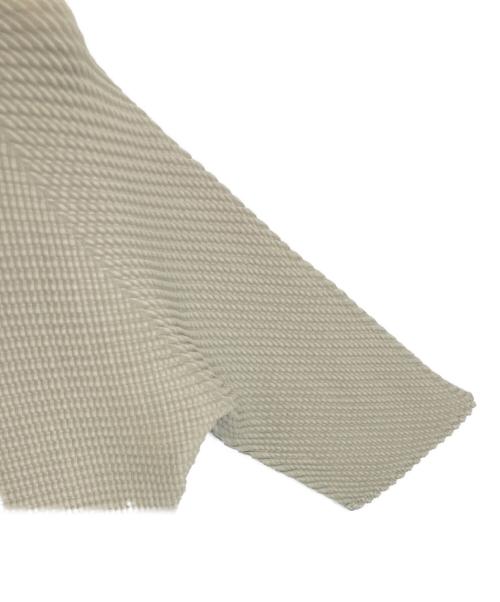 ISSEY MIYAKE PLEATS (T)（イッセイミヤケプリーツ）ISSEY MIYAKE PLEATS (T) (イッセイミヤケプリーツ) ハイネックジャバラプリーツTシャツ グリーン サイズ:Mの古着・服飾アイテム