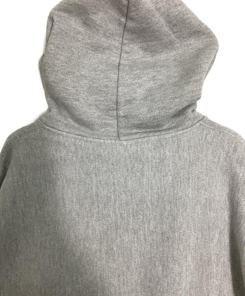 Champion REVERSE WEAVE（チャンピオン リバース ウィーブ）Champion REVERSE WEAVE (チャンピオン リバース ウィーブ) プリントパーカー グレー サイズ:Lの古着・服飾アイテム