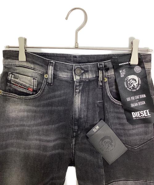 DIESEL（ディーゼル）DIESEL (ディーゼル) スキニーデニムパンツ ブラック サイズ: 71cm (W28) 未使用品の古着・服飾アイテム