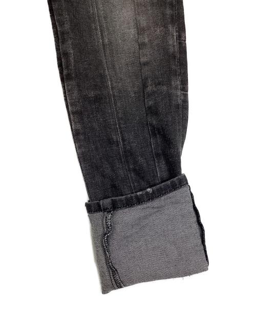 DIESEL（ディーゼル）DIESEL (ディーゼル) スキニーデニムパンツ ブラック サイズ: 71cm (W28) 未使用品の古着・服飾アイテム