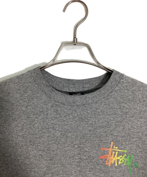 stussy（ステューシー）stussy (ステューシー) ロゴプリントTシャツ グレー サイズ:Sの古着・服飾アイテム