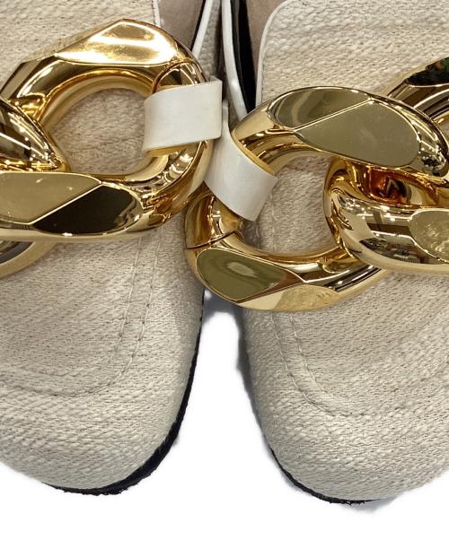J.W.ANDERSON（ジェイダブリューアンダーソン）J.W.ANDERSON (ジェイダブリューアンダーソン) Chain Loafer ベージュ サイズ:38の古着・服飾アイテム