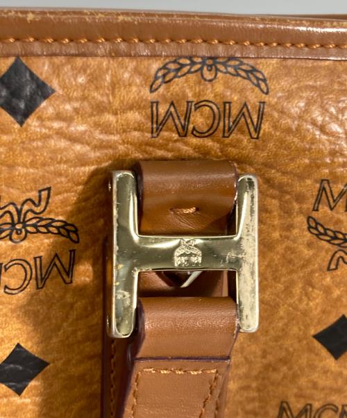 MCM（エムシーエム）MCM (エムシーエム) ヴィセトスハンドバッグ ブラウンの古着・服飾アイテム