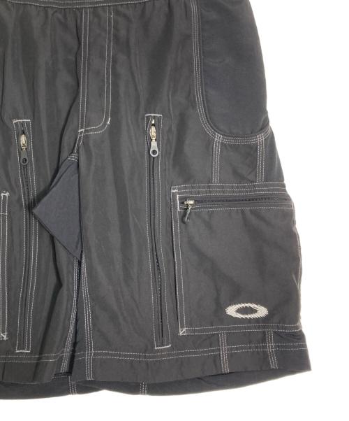 OAKLEY（オークリー）OAKLEY (オークリー) マルチギミックナイロンハーフパンツ ブラック サイズ:Ｓの古着・服飾アイテム