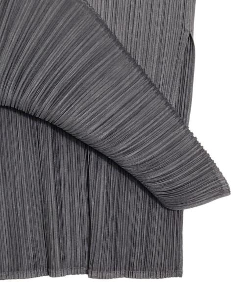 PLEATS PLEASE（プリーツプリーズ）PLEATS PLEASE (プリーツプリーズ) プリーツノースリーブブラウス グレー サイズ:4の古着・服飾アイテム