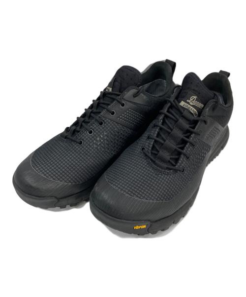 Danner（ダナー）Danner (ダナー) URBANOVA BLACK ローカットスニーカー ブラック サイズ:US8.5の古着・服飾アイテム