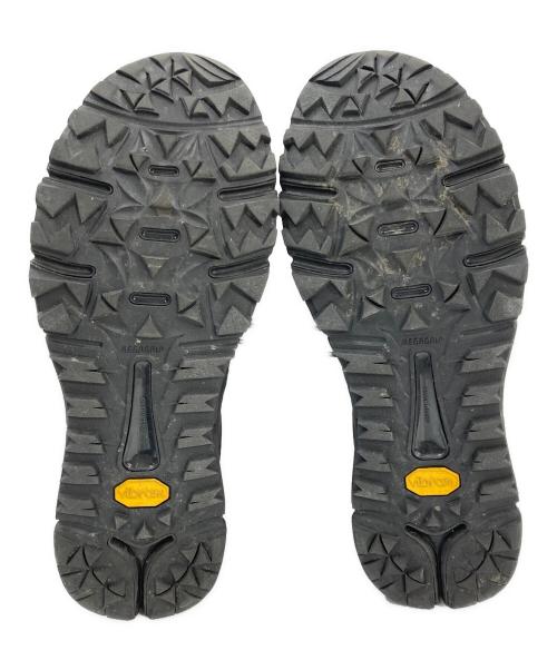 Danner（ダナー）Danner (ダナー) URBANOVA BLACK ローカットスニーカー ブラック サイズ:US8.5の古着・服飾アイテム