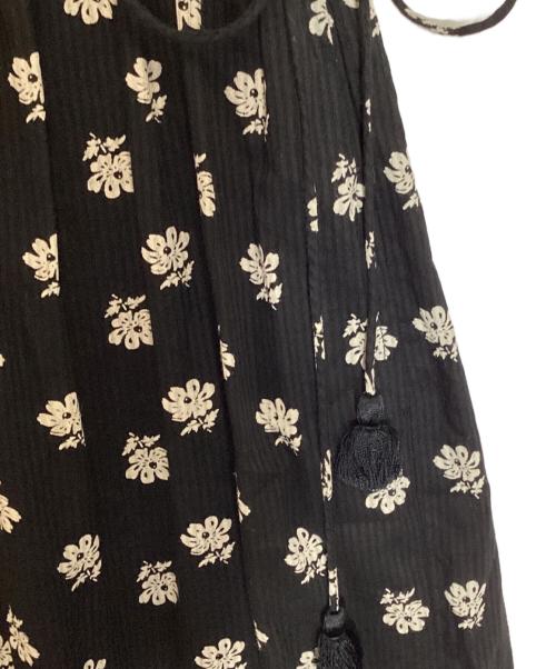ne quittez pas（ヌキテパ）ne quittez pas (ヌキテパ) Dobby Stripe Flower Print Sleeveless Dress ブラック サイズ:Mの古着・服飾アイテム