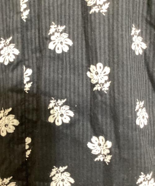ne quittez pas（ヌキテパ）ne quittez pas (ヌキテパ) Dobby Stripe Flower Print Sleeveless Dress ブラック サイズ:Mの古着・服飾アイテム