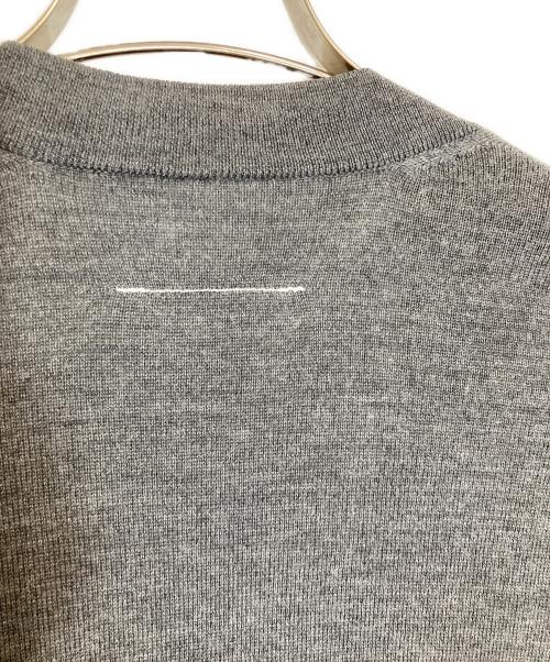 MM6 Maison Margiela（エムエムシックスメゾンマルジェラ）MM6 Maison Margiela (エムエムシックスメゾンマルジェラ) エルボーパッチ付きウールカーディガン グレー サイズ:Sの古着・服飾アイテム