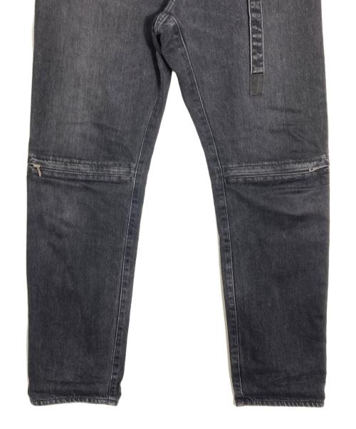 sacai（サカイ）sacai (サカイ) SLIM JEANS WITH BELT ブラック サイズ:3の古着・服飾アイテム