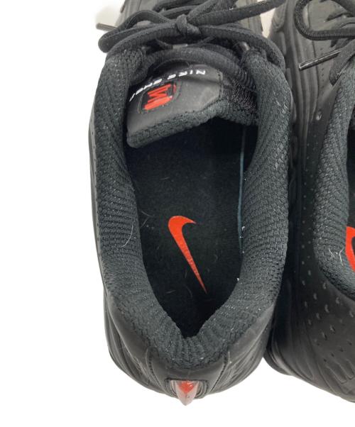 NIKE（ナイキ）NIKE (ナイキ) SHOX R4 ローカットスニーカー ブラック サイズ:US11の古着・服飾アイテム