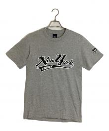 stussy（ステューシー）の古着「NEW YORKプリントTシャツ」｜グレー