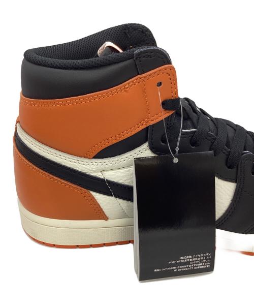 NIKE（ナイキ）NIKE (ナイキ) AIR JORDAN 1 RETRO HIGH OG ハイカットスニーカー ブラック×オレンジ×ホワイト サイズ:28の古着・服飾アイテム