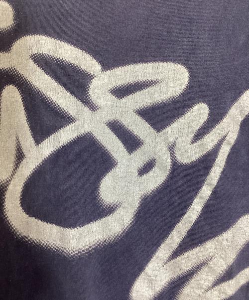 stussy（ステューシー）stussy (ステューシー) スプレーロゴプリントTシャツ ネイビー サイズ:XLの古着・服飾アイテム