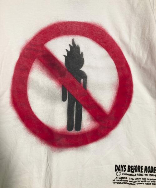 Travis Scott（トラヴィススコット）Travis Scott (トラヴィススコット) 10周年記念プリントTシャツ ホワイト サイズ:XLの古着・服飾アイテム