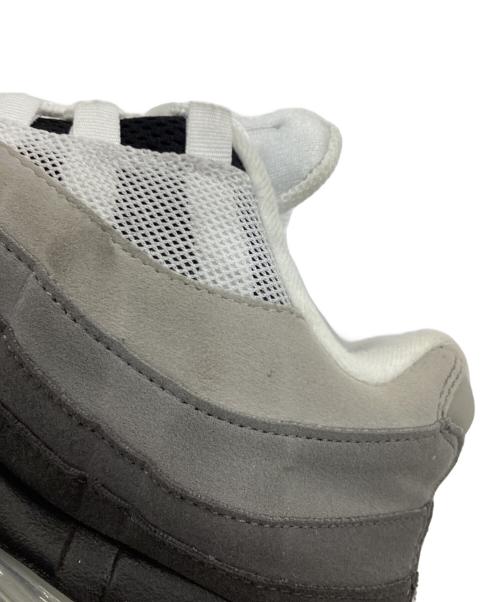 NIKE（ナイキ）NIKE (ナイキ) AIR MAX 95 ローカットスニーカー グレー×ブラック サイズ:28の古着・服飾アイテム