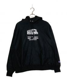 the apartment×The Almeda Club×Champion（ジ アパートメント×ザアラメダクラブ×チャンピオン）の古着「Queens Tokyo Moving Hoodie」｜ブラック