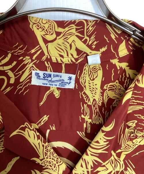 Sun Surf（サンサーフ）Sun Surf (サンサーフ) RAYON HAWAIIAN SHIRT レッド×イエロー サイズ:Mの古着・服飾アイテム