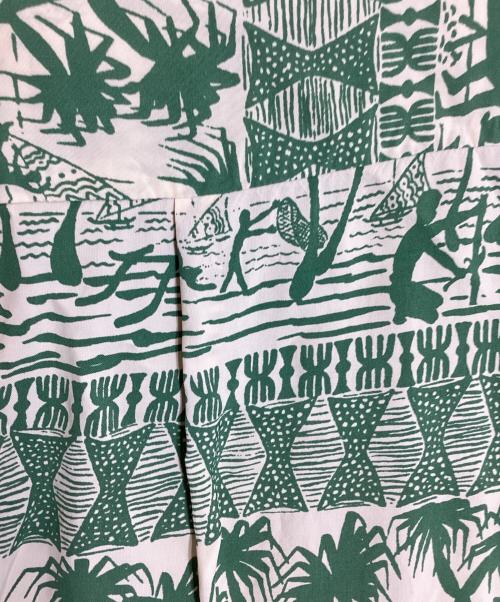 Sun Surf（サンサーフ）Sun Surf (サンサーフ) RAYON HAWAIIAN SHIRT ベージュ×グリーン サイズ:Mの古着・服飾アイテム
