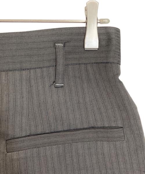 TELA（テラ）TELA (テラ) ヘリンボーンテーラードショーツ グレー サイズ:42の古着・服飾アイテム