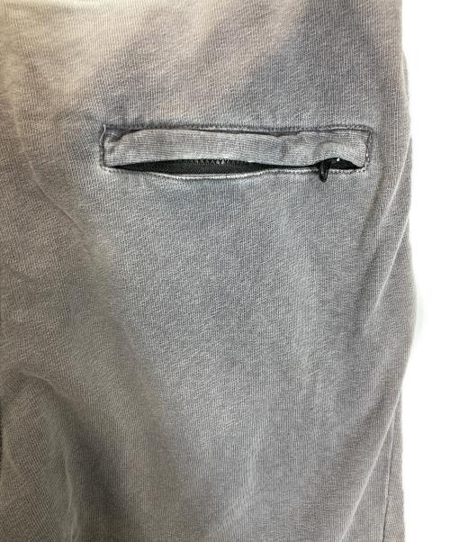 STONE ISLAND（ストーンアイランド）STONE ISLAND (ストーンアイランド) ガーメントダイスウェットショーツ グレー サイズ:Sの古着・服飾アイテム