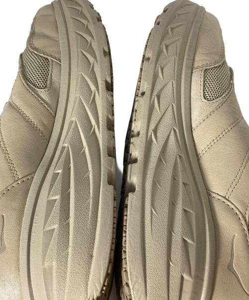 HOKAONEONE（ホカオネオネ）HOKAONEONE (ホカオネオネ) BONDI L/ボンダイ エル ベージュ サイズ:27の古着・服飾アイテム