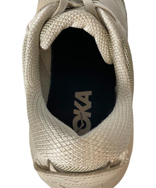 HOKAONEONE（ホカオネオネ）HOKAONEONE (ホカオネオネ) BONDI L/ボンダイ エル ベージュ サイズ:27の古着・服飾アイテム