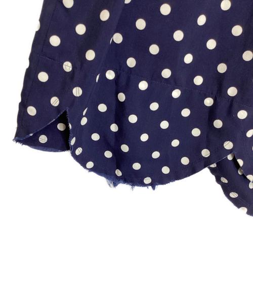 ROBE DE CHAMBRE COMME DES GARCONS（ローブドシャンブル コムデギャルソン）ROBE DE CHAMBRE COMME DES GARCONS (ローブドシャンブル コムデギャルソン) ドット裾ラウンドカッティングプリーツスカート ネイビー サイズ:表記無の古着・服飾アイテム