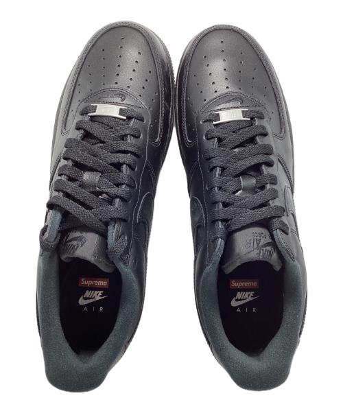 NIKE（ナイキ）NIKE (ナイキ) Supreme (シュプリーム) ローカットスニーカー ブラック サイズ:28cm 未使用品の古着・服飾アイテム