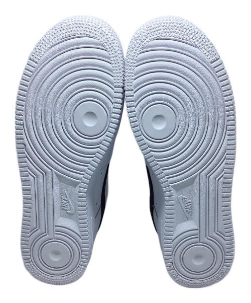 NIKE（ナイキ）NIKE (ナイキ) Supreme (シュプリーム) ローカットスニーカー ホワイト サイズ:28 未使用品の古着・服飾アイテム
