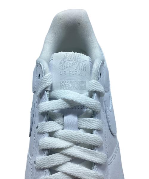 NIKE（ナイキ）NIKE (ナイキ) Supreme (シュプリーム) ローカットスニーカー ホワイト サイズ:28 未使用品の古着・服飾アイテム