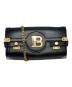 BALMAIN（バルマン）の古着「ロゴクラスブチェーンクラッチバッグ」｜ブラック