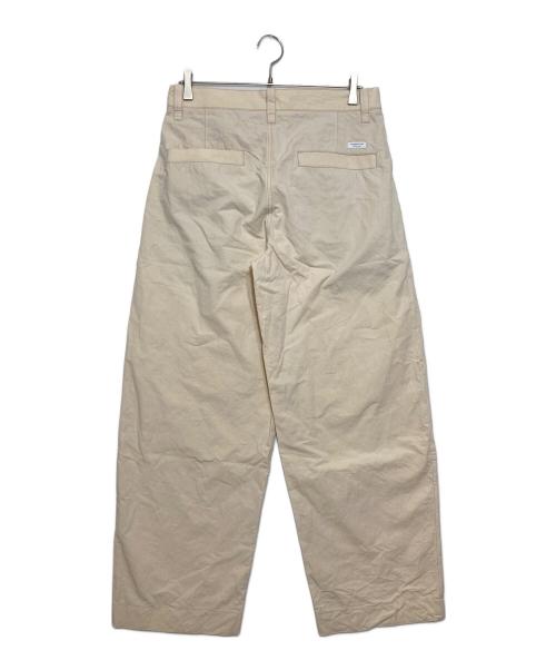 TOMORROW LAND（トゥモローランド）TOMORROW LAND (トゥモローランド) コットンリネンスラブ 1プリーツカーブパンツ ベージュ サイズ:Sの古着・服飾アイテム
