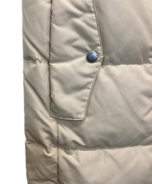 BURBERRY LONDON（バーバリーロンドン）BURBERRY LONDON (バーバリーロンドン) 裏地ノバチェックファーダウンコート ベージュ サイズ:38の古着・服飾アイテム